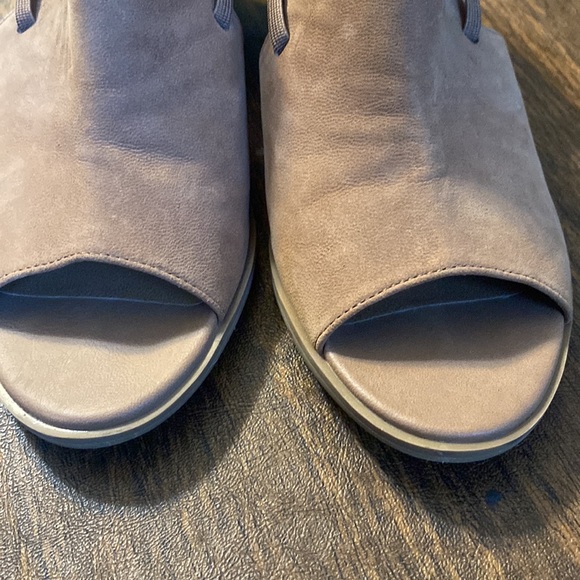 SUSINA Suede Ankle Boots w Open Toe, 7.5 - Picture 8 of 8